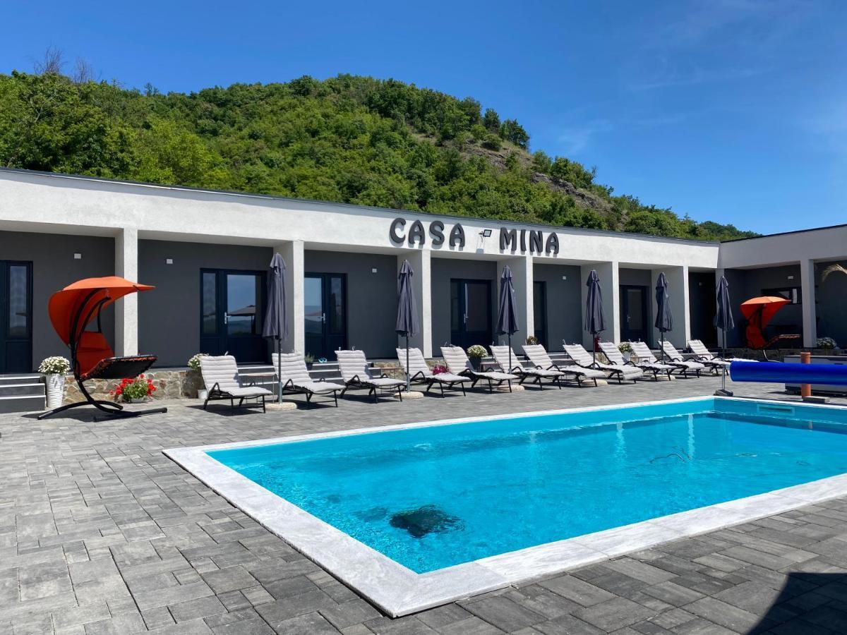Hotel Casa Mina Divici Zewnętrze zdjęcie